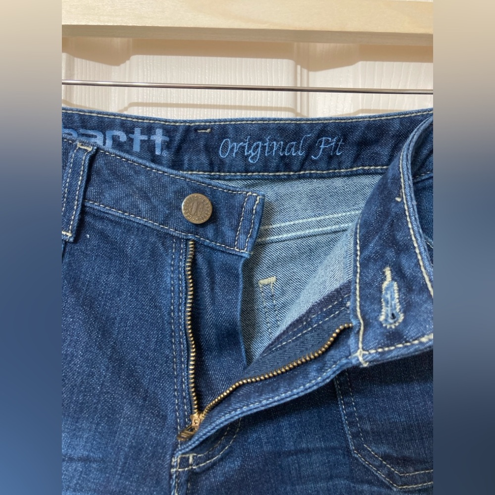 Carhartt Women’s Rolled Cuff Dark Wash Denim Bermuda Jean Shorts Size 2 Coastal - Picture 3 of 8